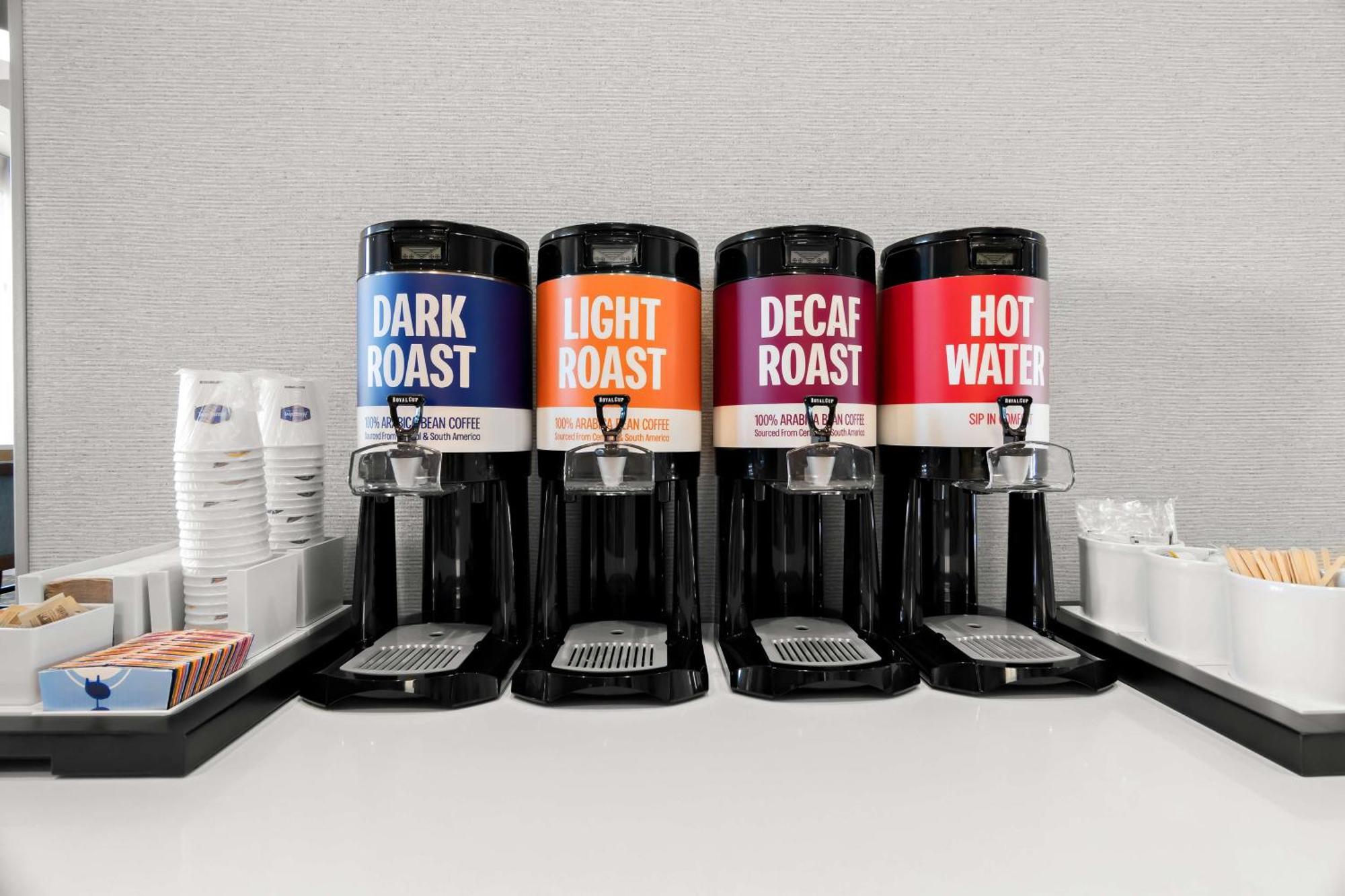Hampton Inn & Suites Chicago Medical District Uic Екстериор снимка