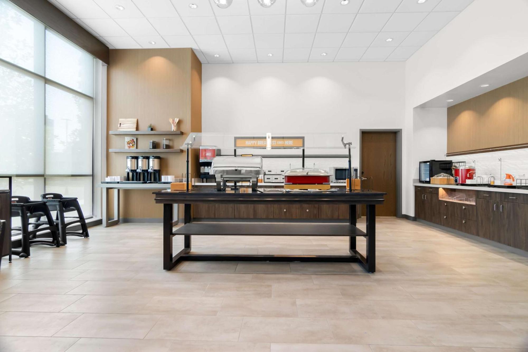 Hampton Inn & Suites Chicago Medical District Uic Екстериор снимка